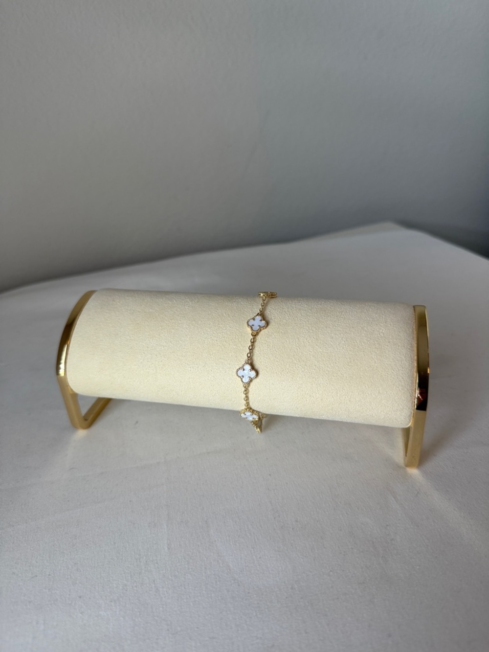 Gold and White Clover Bracelet